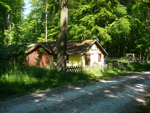 Backhaus im Mai